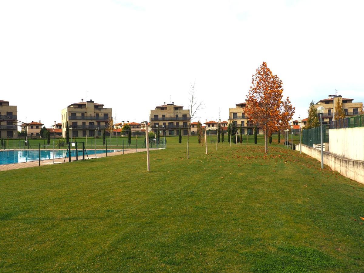 Apartamento Golf Buenas Vistas Cirueña Eksteriør billede