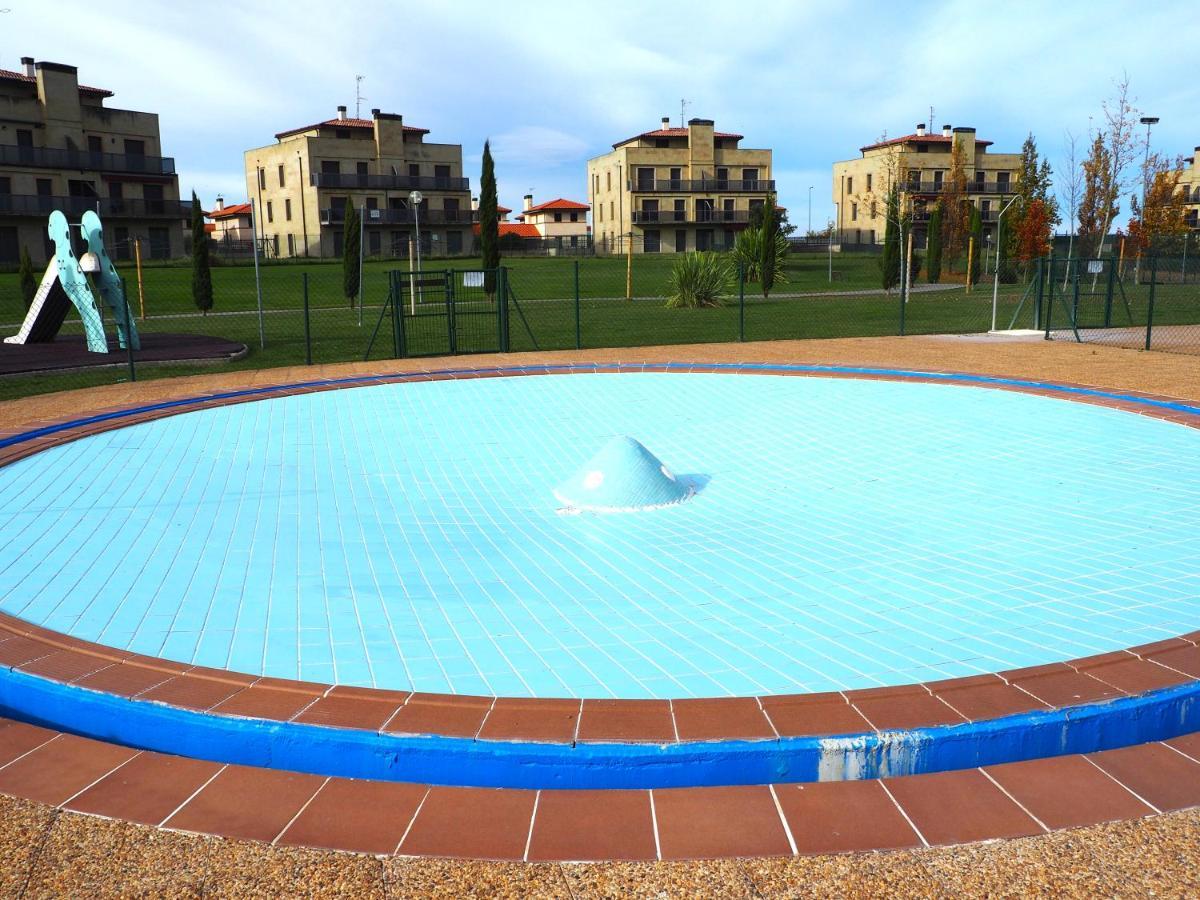 Apartamento Golf Buenas Vistas Cirueña Eksteriør billede